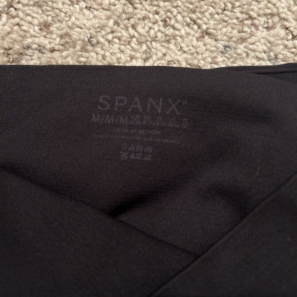 Spanx Black Leggings - Picture 5 of 6